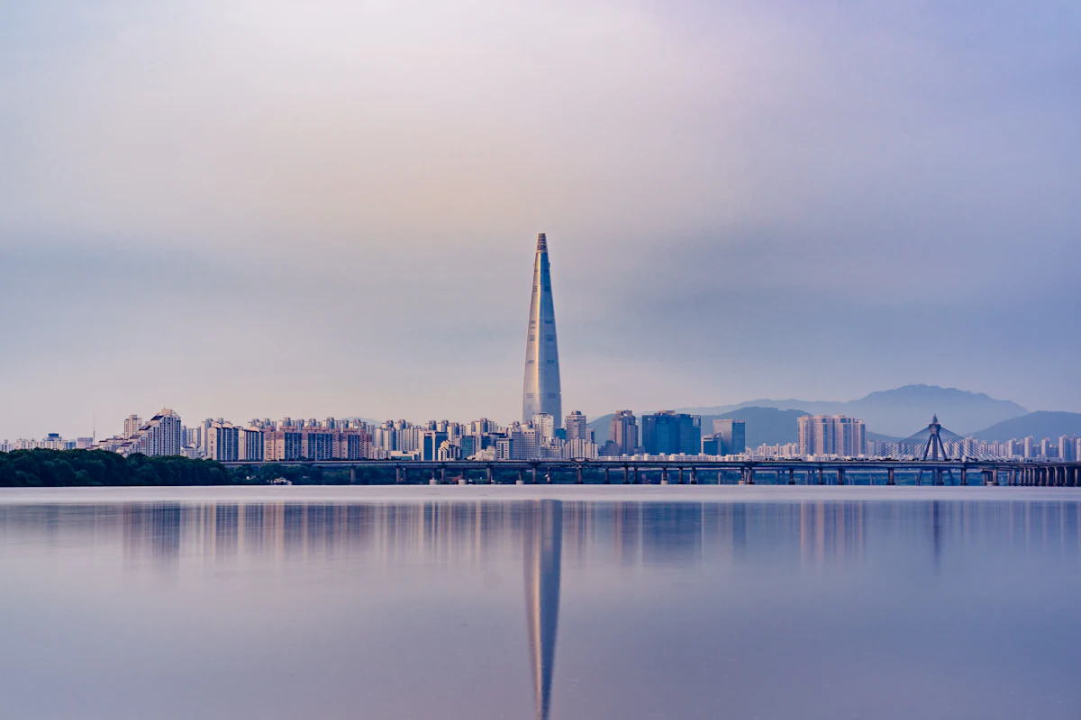 Seoul skyline and the Han River at dusk
